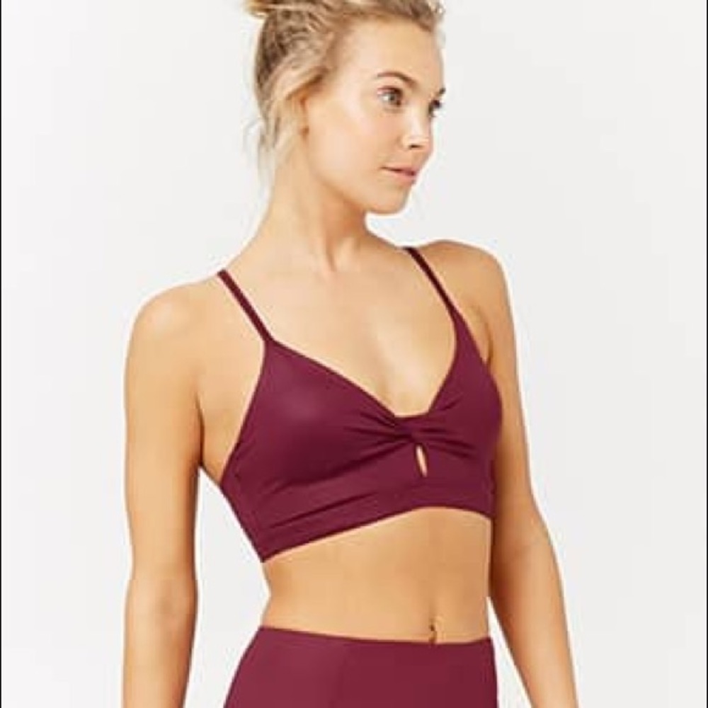 F21 Sport Bra size M